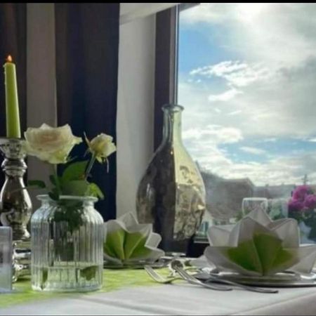 Hotel-Restaurant Und Gaestehaus Loewen Süßen Eksteriør billede